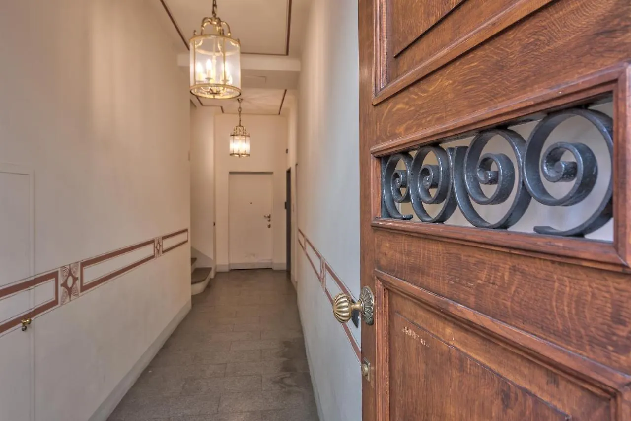Duomo-Porta Torre Penthouse With Private Terrace Apartment Como Italy